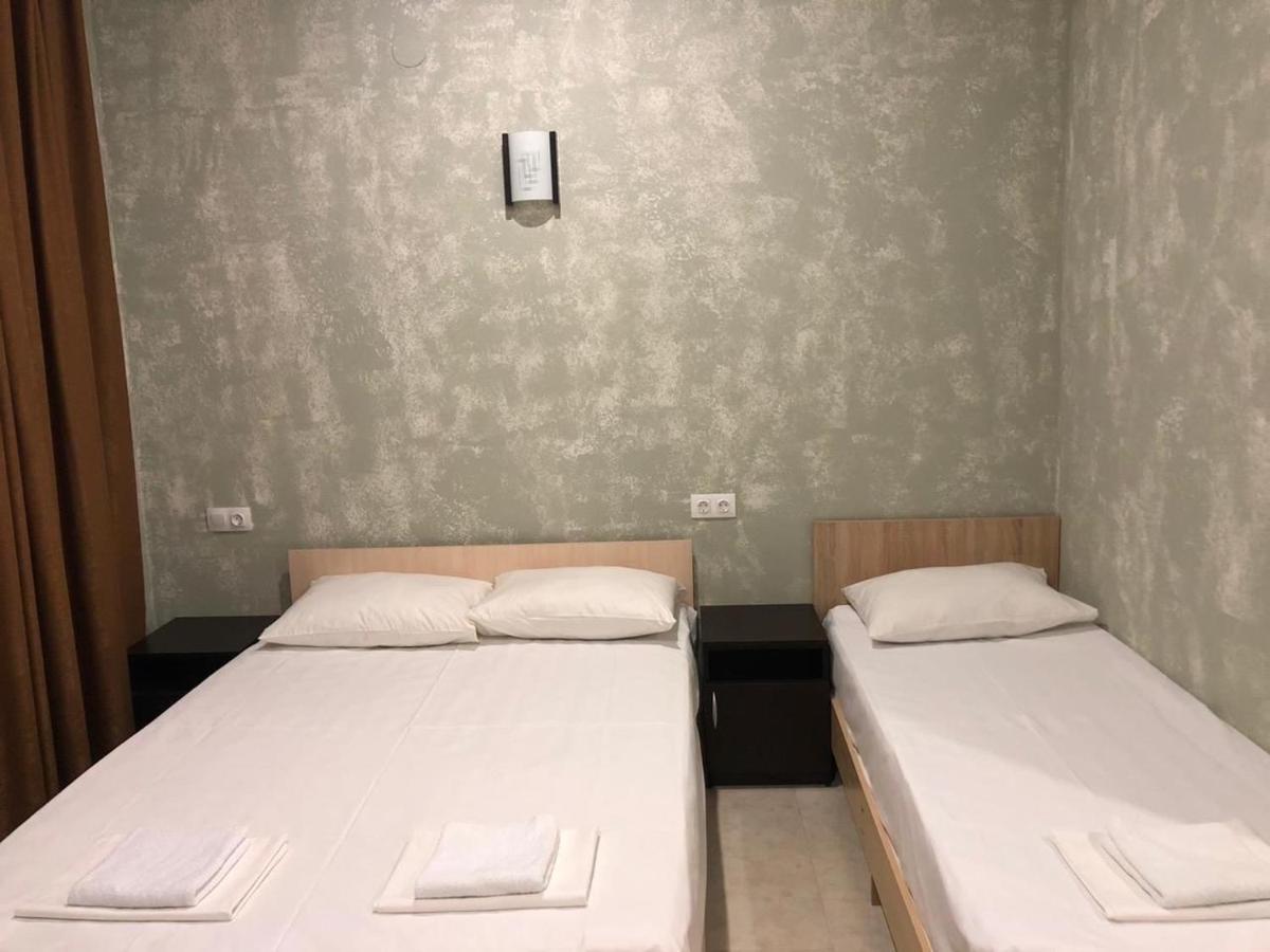 Гостевой Дом Azname Apartment Lidzava Ngoại thất bức ảnh
